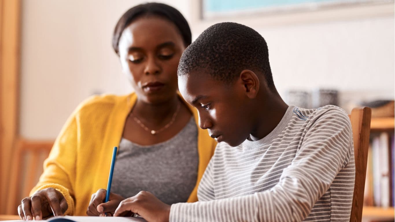 How to Know If Your Child Needs a Tutor: Identifying Signs for Academic Support